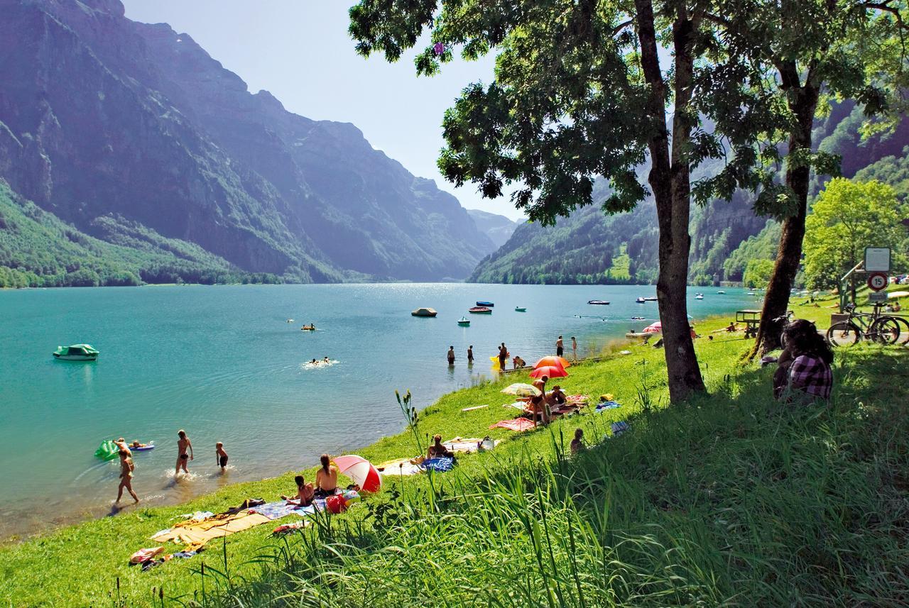 Hotel Rhodannenberg AG Glarus Buitenkant foto